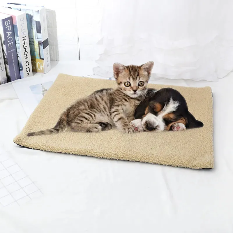 Automatic Warm Pet Soft Fleece Self-Heating Cat Bed Mats Dog Rest Blanket Winter Foldable Pets Warm Sleep Mattress For Dogs Cats
