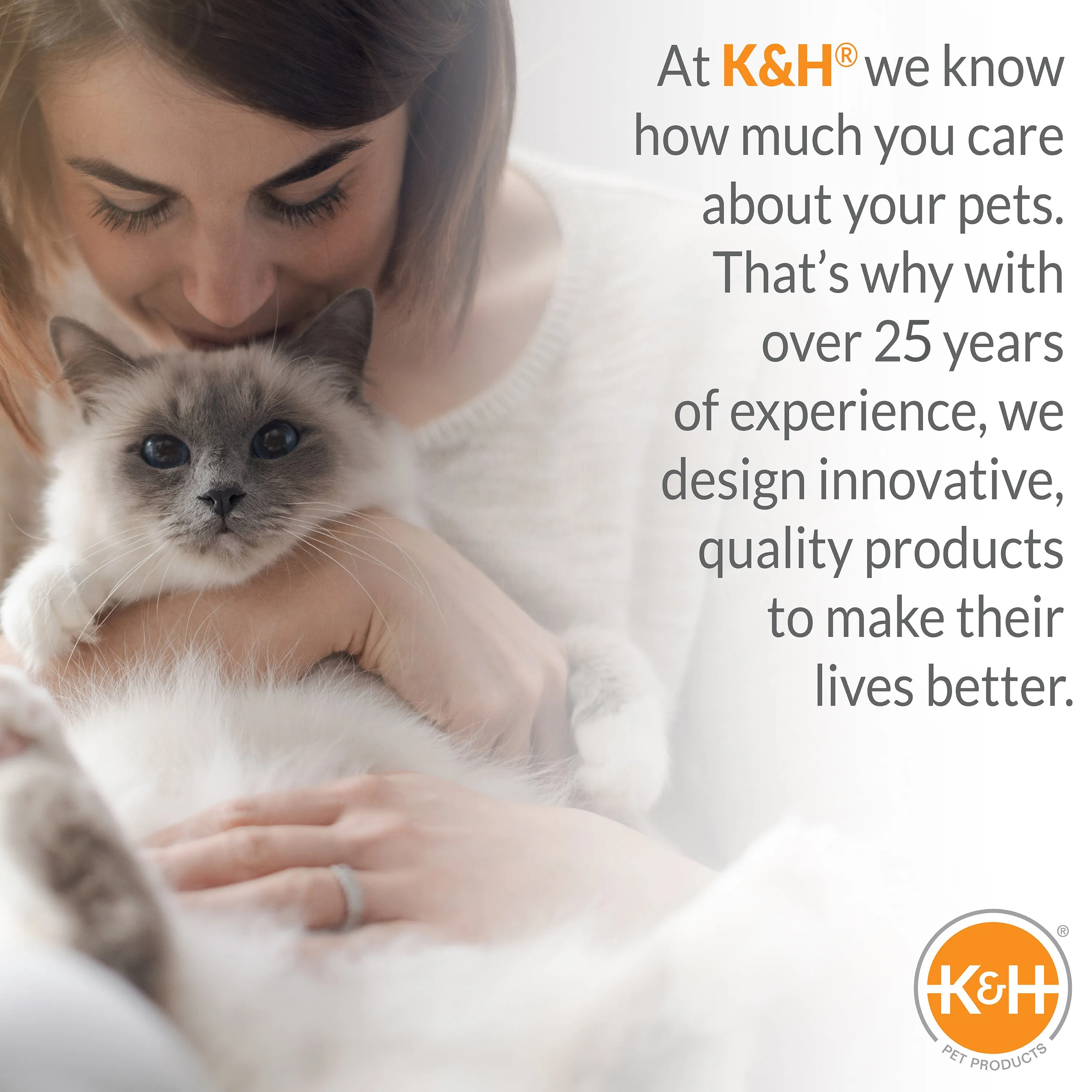 K&H Thermo-Snuggle Cup Heated Cat Bed